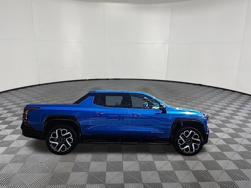 2025 Chevrolet Silverado EV RST - Extended Range