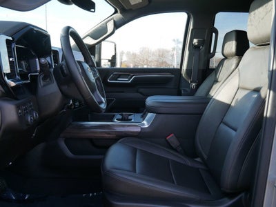 2025 Chevrolet Silverado 3500 HD LTZ