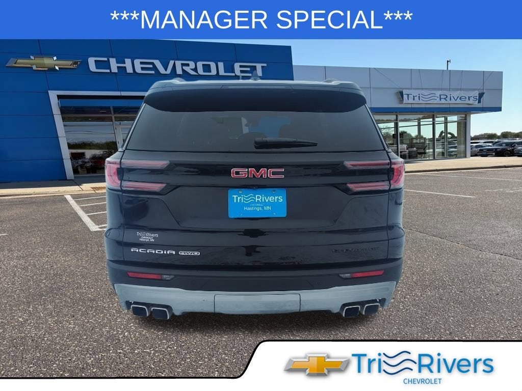 2025 GMC Acadia Elevation