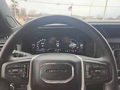 2023 GMC Yukon XL Denali