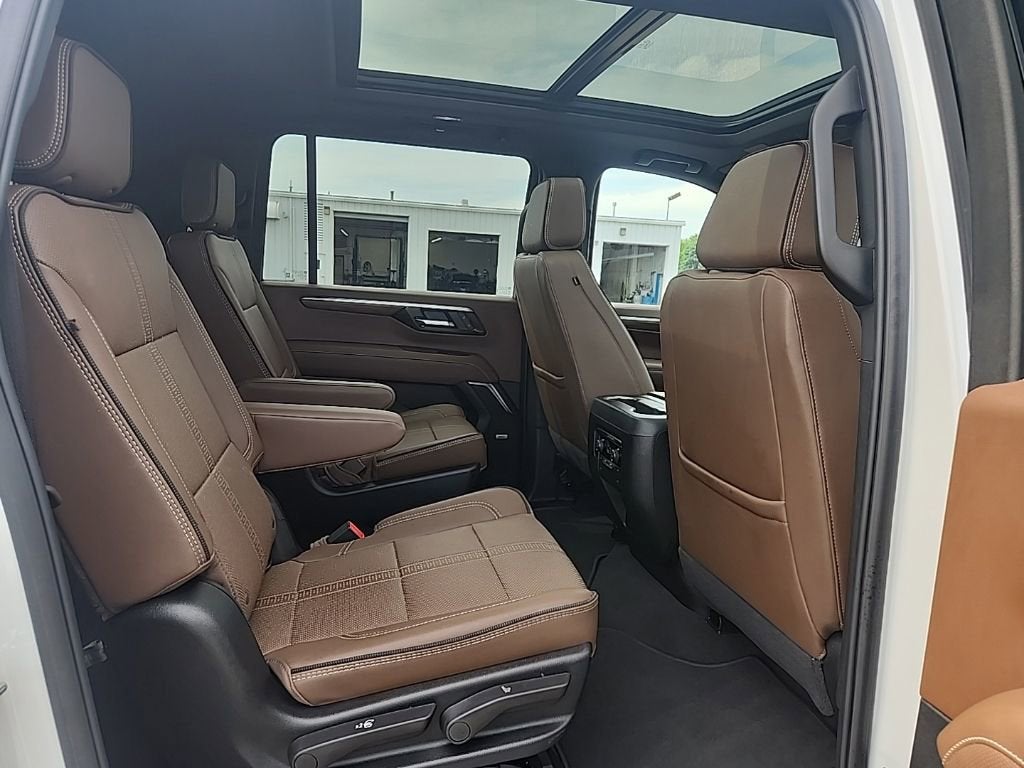 2025 Chevrolet Suburban High Country