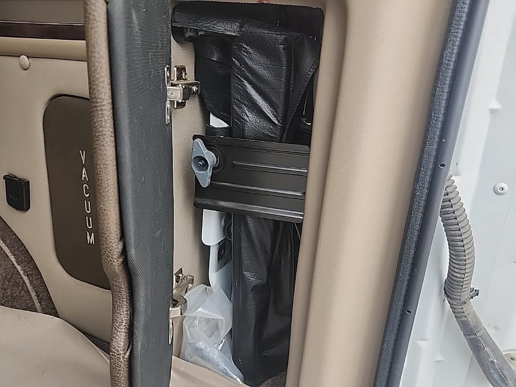 2018 GMC Savana Cargo 2500 Work Van