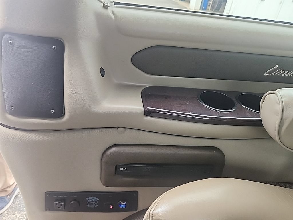 2018 GMC Savana Cargo 2500 Work Van