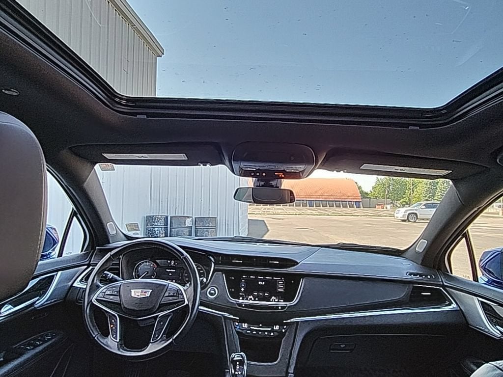 2023 Cadillac XT5 Premium Luxury