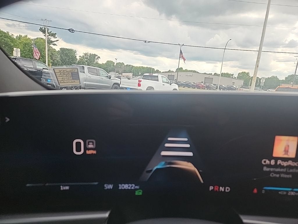 2024 Cadillac LYRIQ Tech