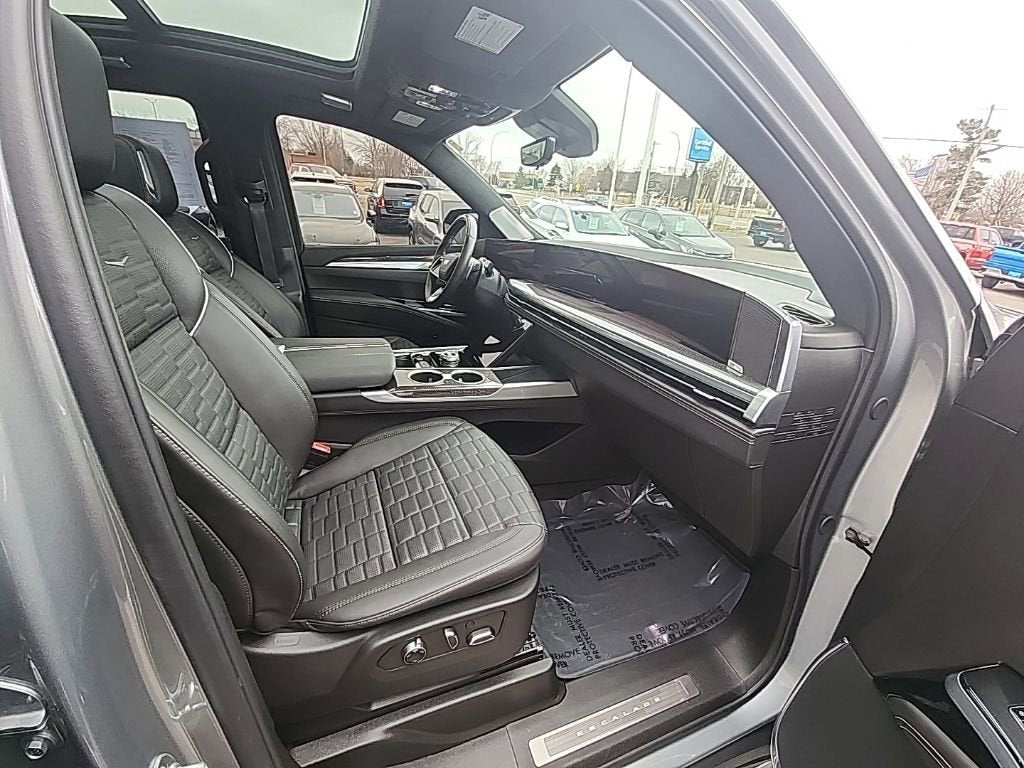 2025 Cadillac Escalade Escalade-V