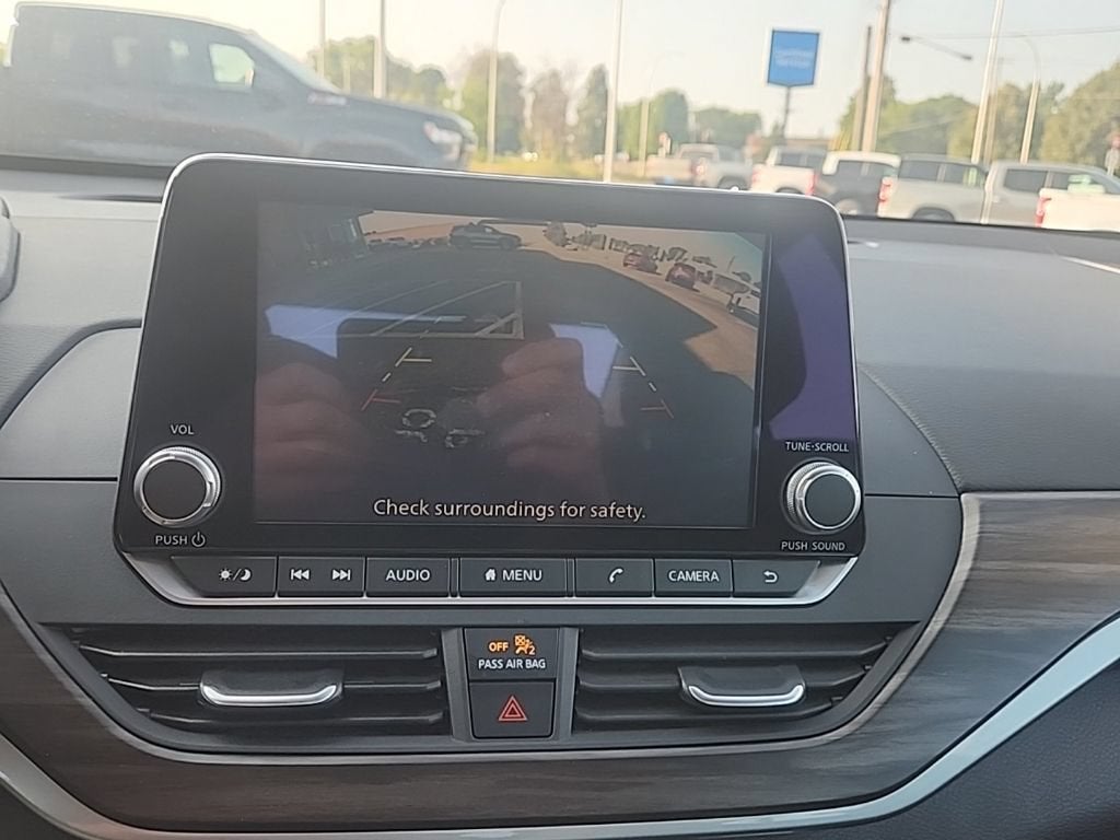 2025 Nissan Altima SV