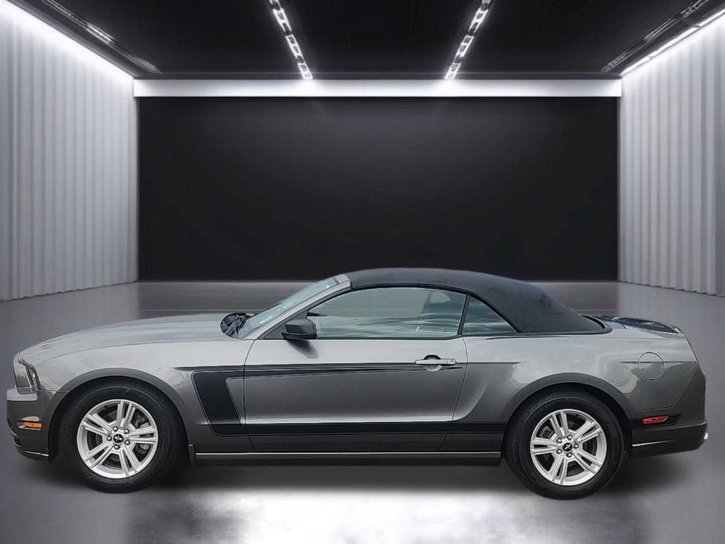 2014 Ford Mustang V6