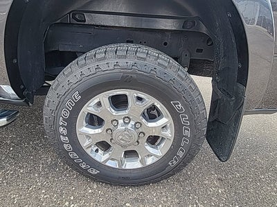 2022 RAM 2500 Laramie Crew Cab 4x4 6'4" Box