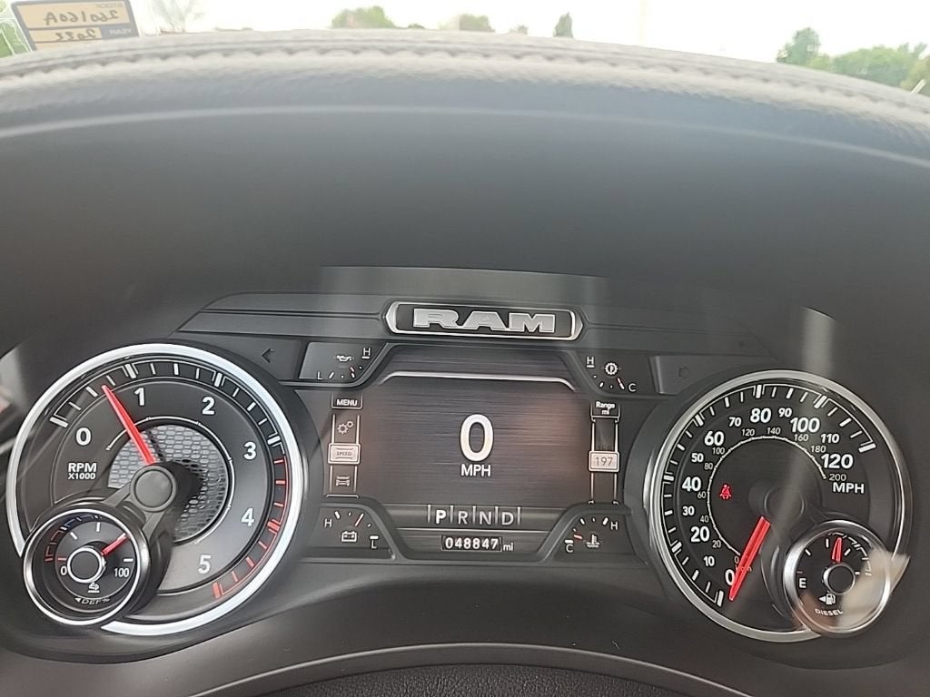 2022 RAM 2500 Laramie Crew Cab 4x4 6'4" Box