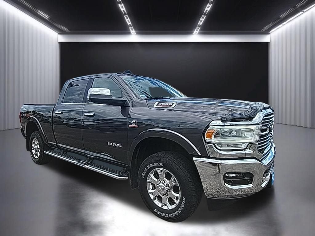 2022 RAM 2500 Laramie Crew Cab 4x4 6'4" Box