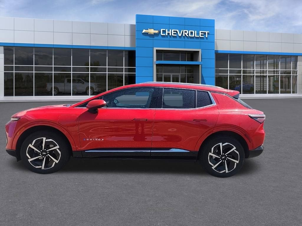 Used 2024 Chevrolet Equinox EV LT with VIN 3GN7DLRR8RS289017 for sale in Hastings, MN