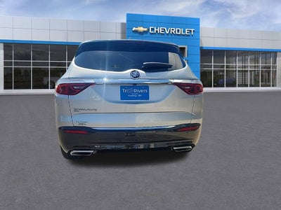 2022 Buick Enclave Essence
