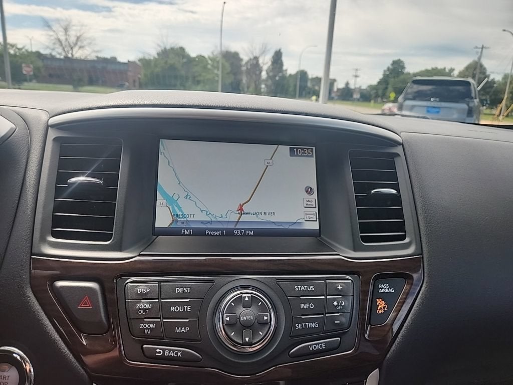 2014 Nissan Pathfinder SL