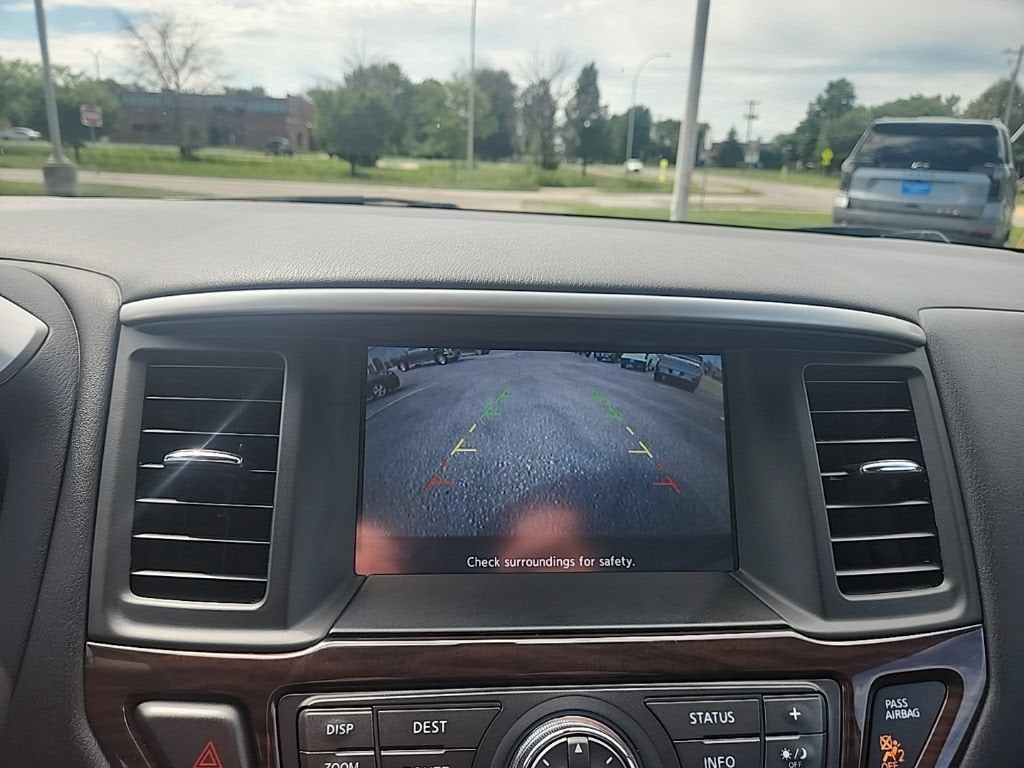 2014 Nissan Pathfinder SL