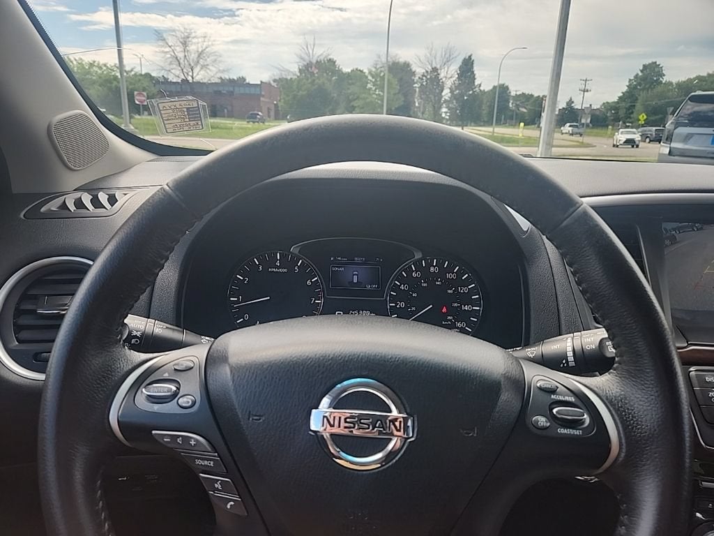 2014 Nissan Pathfinder SL