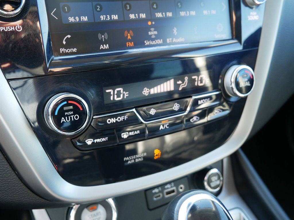 2023 Nissan Murano SV