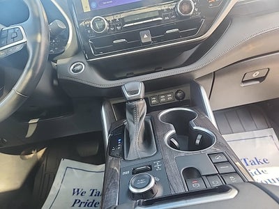 2023 Toyota Highlander L