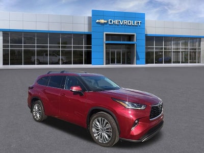 2023 Toyota Highlander L