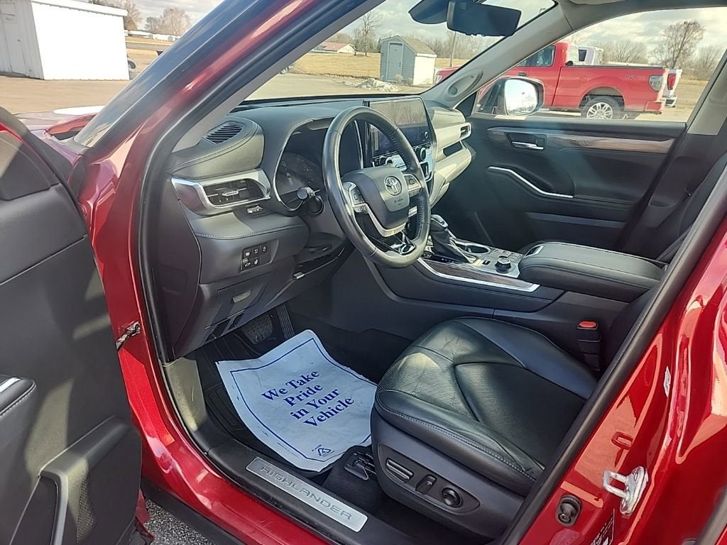 2023 Toyota Highlander L