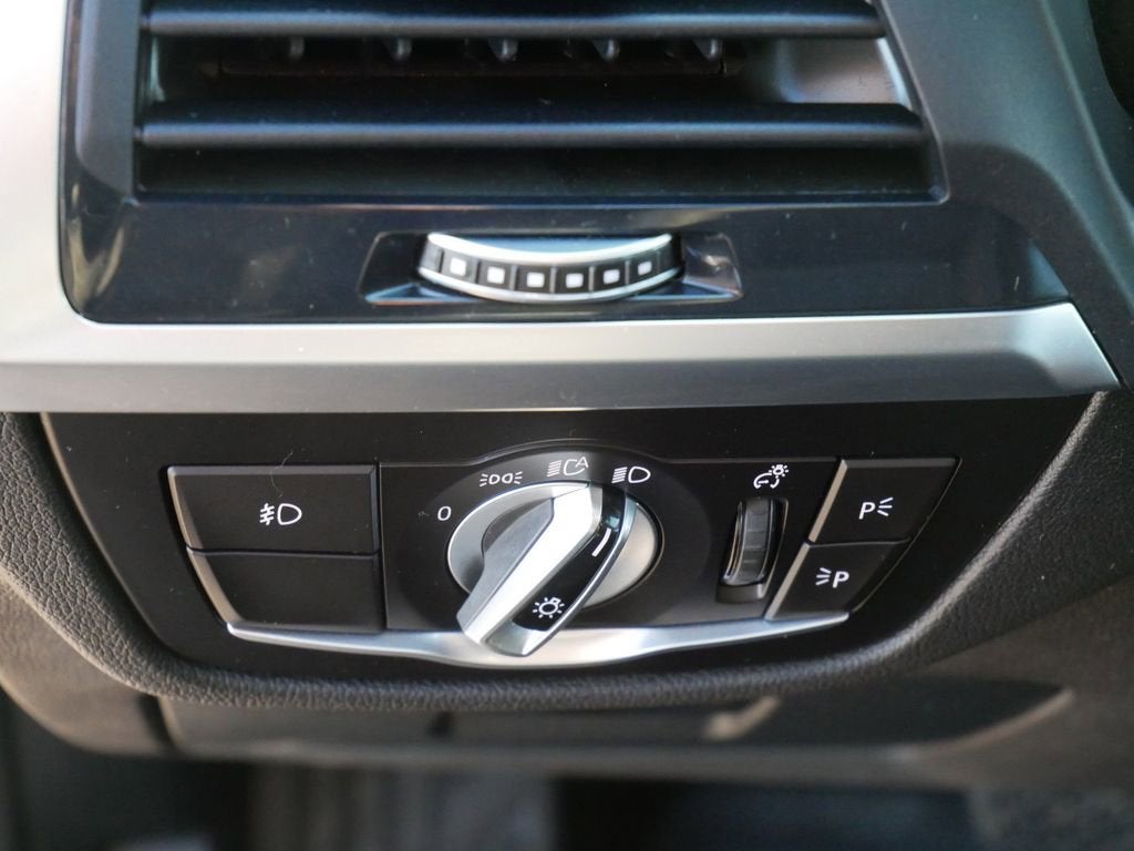 2021 BMW X4 xDrive30i