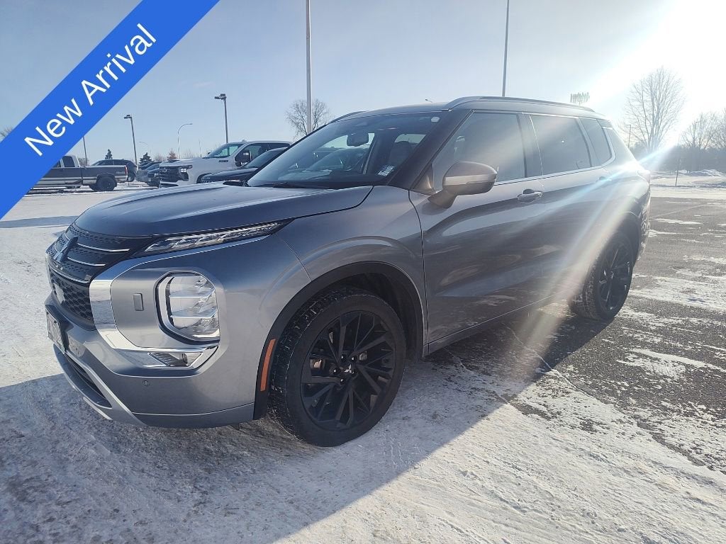 2022 Mitsubishi Outlander SEL