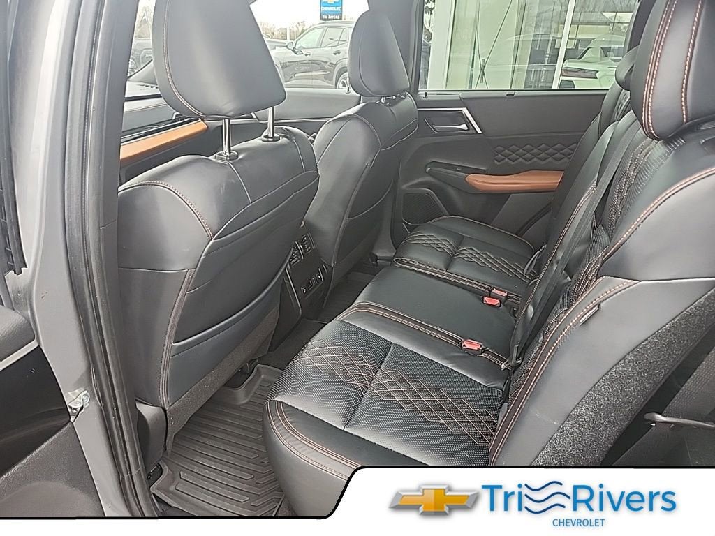 2022 Mitsubishi Outlander SEL