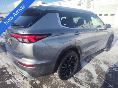 2022 Mitsubishi Outlander SEL