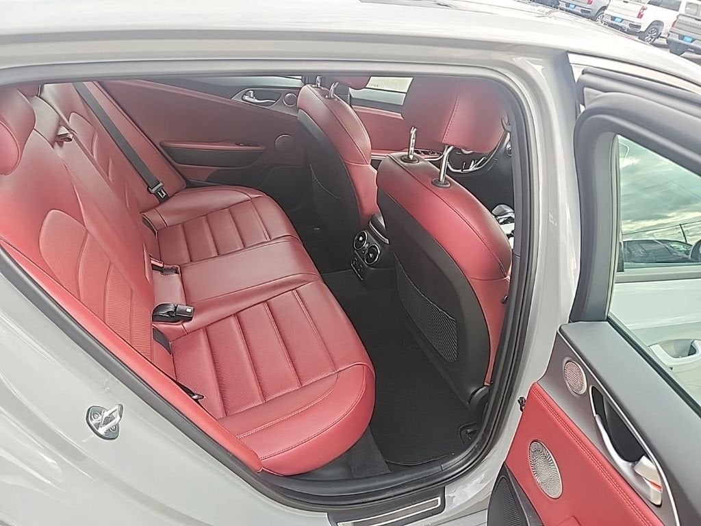 2019 Kia Stinger GT2
