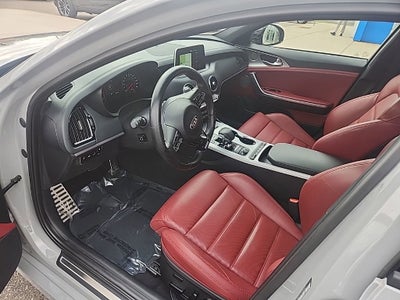 2019 Kia Stinger GT2