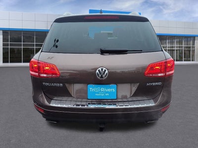 2014 Volkswagen Touareg 4dr Hybrid