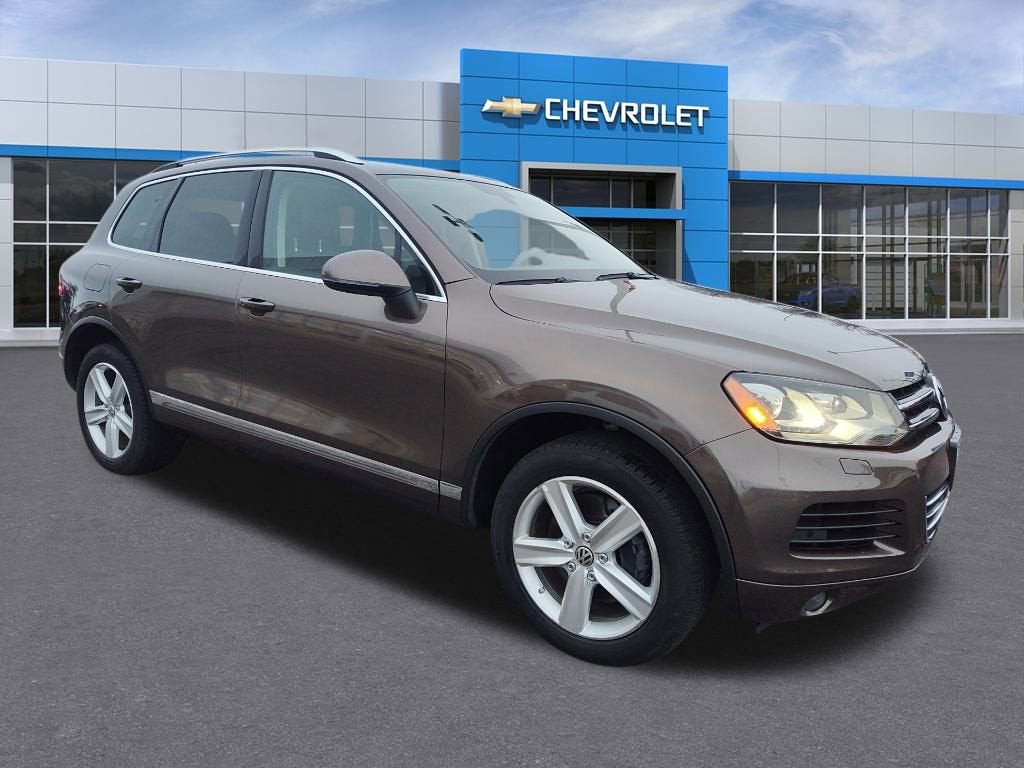2014 Volkswagen Touareg 4dr Hybrid