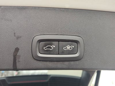 2019 Volvo XC40 Momentum