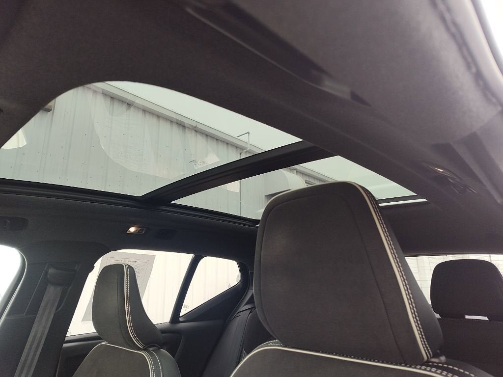 2019 Volvo XC40 Momentum