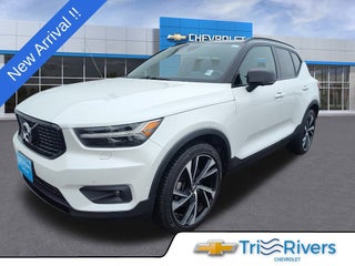2019 Volvo XC40 Momentum
